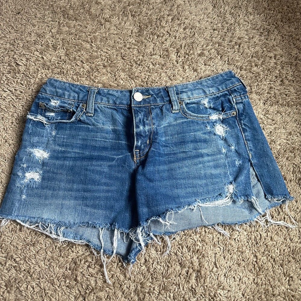 american eagle jean shorts size 4